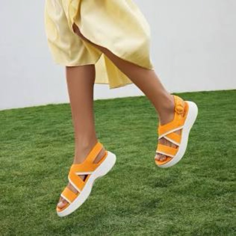 VIVAIA AdaptAll*  Walker Sandals (Kathy). Orange. EU 37.5. US 7 womens